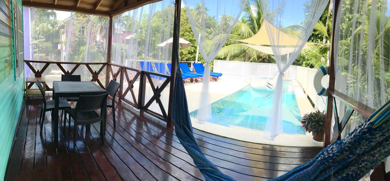 Hummingbirds Cabins Caye Caulker Exteriör bild